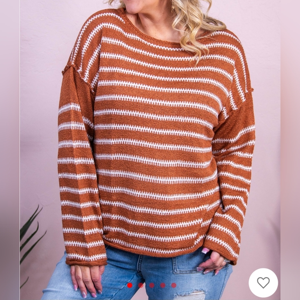 Boutique relaxed fit sweater Size Large